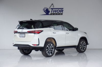 TOYOTA FORTUNER 2.4V 4WD ปี 2021(copy)(copy)