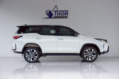 TOYOTA FORTUNER 2.4V 4WD ปี 2021(copy)(copy)