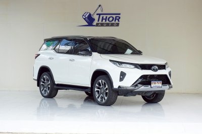 TOYOTA FORTUNER 2.8 Legender Sigma4 (Black Top) ปี 2020 จด 21