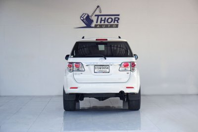 TOYOTA FORTUNER 3.0V AT ปี 2012 (โฉมหน้าแชมป์)