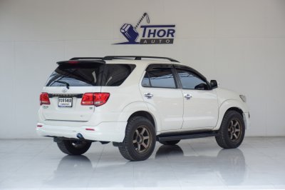TOYOTA FORTUNER 3.0V AT ปี 2014 (โฉมหน้าแชมป์)