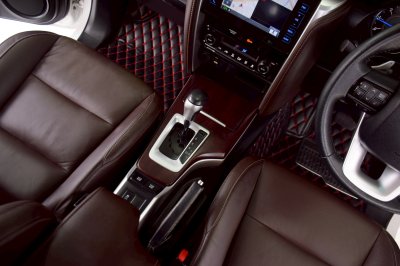 Toyota Fortuner 2.4V AT ปี 2018