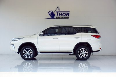 Toyota Fortuner 2.4V AT ปี 2018