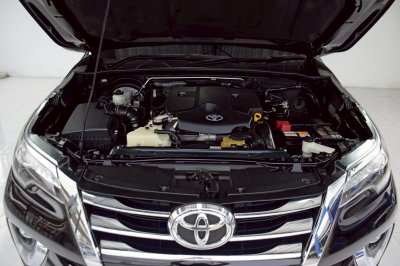 TOYOTA FORTUNER 2.4V AT ปี 2018