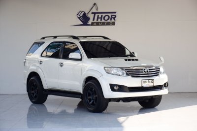 TOYOTA FORTUNER 3.0V AT ปี 2012 (โฉมหน้าแชมป์)