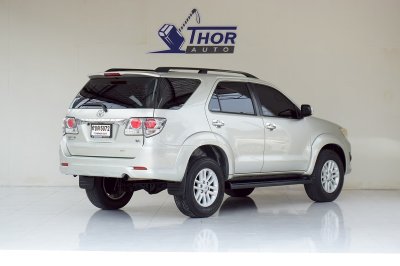 TOYOTA FORTUNER 3.0V ปี 2013