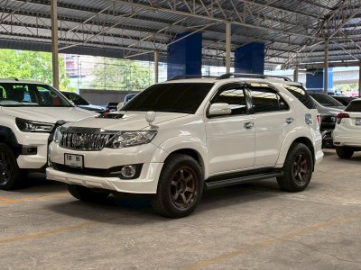 TOYOTA FORTUNER 3.0V AT ปี 2014 (โฉมหน้าแชมป์)