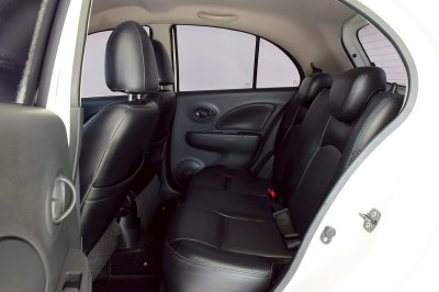 Nissan March 1.2VL ปี 2012
