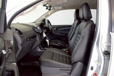 ISUZU MU-X 3.0 DVD NAVI THE ONYX ปี 2020