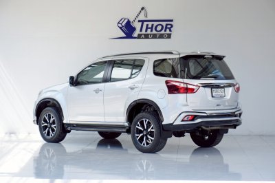ISUZU MU-X 3.0 DVD NAVI THE ONYX ปี 2020