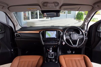 ISUZU MU-X 3.0 Ultimate 4WD ปี 2021