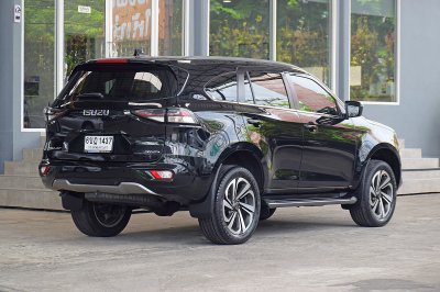 ISUZU MU-X 3.0 Ultimate 4WD ปี 2021
