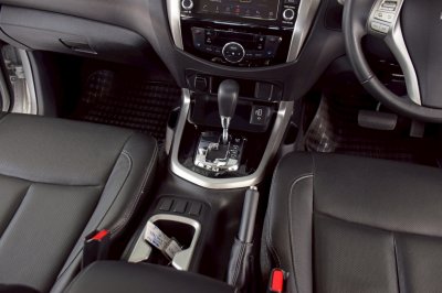 Nissan Navara NP300 Kingcab Calibre 2.5V ปี 2020