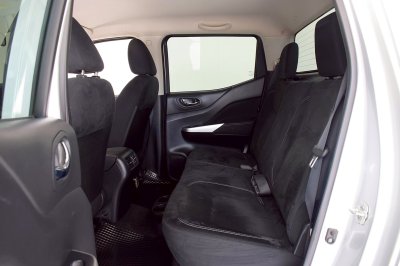 Nissan Navara NP300 Doublecab Calibre 2.5EL ปี 2018