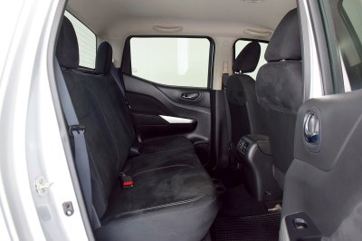 Nissan Navara NP300 Doublecab Calibre 2.5EL ปี 2018