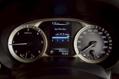 Nissan Navara NP300 Doublecab Calibre 2.5EL ปี 2018