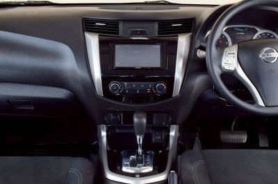 Nissan Navara NP300 Doublecab Calibre 2.5EL ปี 2018