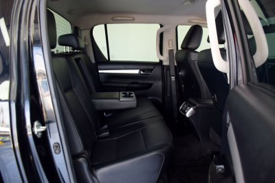 TOYOTA HILUX REVO Double Cab 2.4 High Prerunner MT ปี 2020