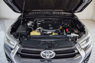 TOYOTA HILUX REVO Double Cab 2.4 High Prerunner MT ปี 2020