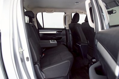 TOYOTA HILUX REVO 2.4 Entry Prerunner Double Cab AT ปี 2020