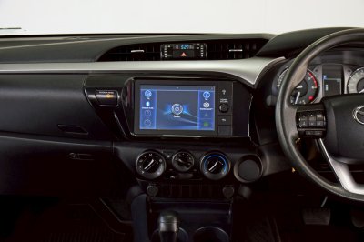 TOYOTA HILUX REVO 2.4 Entry Prerunner Double Cab AT ปี 2020