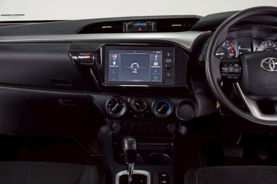 TOYOTA HILUX REVO 2.4 Entry Prerunner Double Cab AT ปี 2020