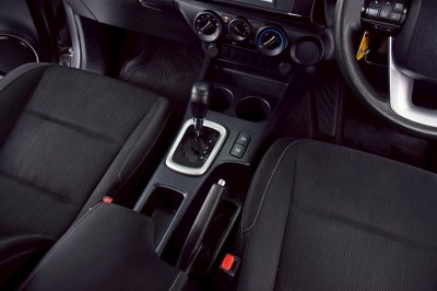 TOYOTA HILUX REVO 2.4 Entry Prerunner Double Cab AT ปี 2020