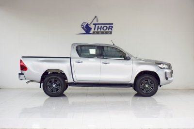TOYOTA HILUX REVO 2.4 Entry Prerunner Double Cab AT ปี 2020