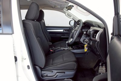 TOYOTA HILUX REVO 2.4E Prerunner Doublecab ปี 2019 จด 20(copy)(copy)(copy)(copy)