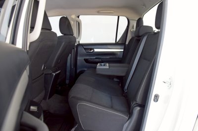 TOYOTA HILUX REVO 2.4E Prerunner Doublecab ปี 2019 จด 20(copy)(copy)(copy)(copy)