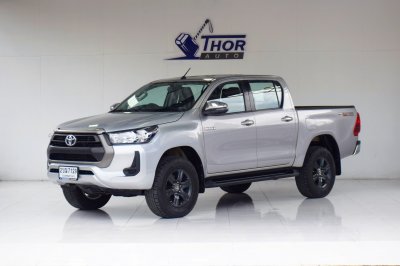 TOYOTA HILUX REVO Double Cab 2.4 Entry Prerunner AT ปี 2021