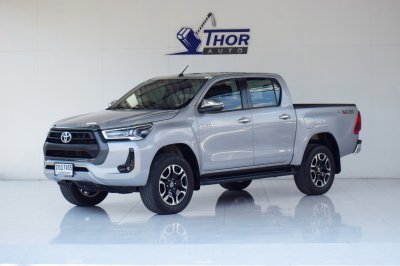 TOYOTA HILUX REVO Double Cab 2.4 MID Prerunner AT ปี 2021