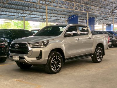 TOYOTA HILUX REVO Double Cab 2.4 MID Prerunner AT ปี 2022
