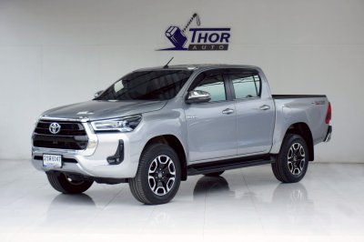 TOYOTA HILUX REVO Double Cab 2.4 High Prerunner AT ปี 2022