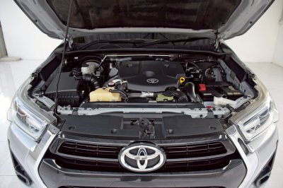 TOYOTA HILUX REVO 2.4MID Prerunner Doublecab ปี 2022