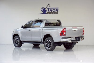 TOYOTA HILUX REVO 2.4MID Prerunner Doublecab ปี 2022