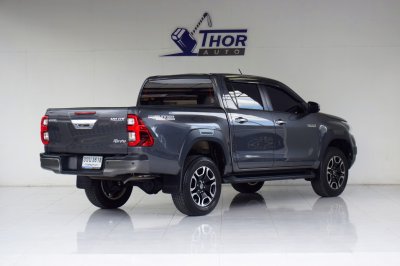 TOYOTA HILUX REVO Double Cab 2.4 MID Prerunner MT ปี 2022