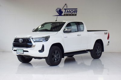 TOYOTA HILUX REVO SmartCab 2.4 MID 4WD MT ปี 2021