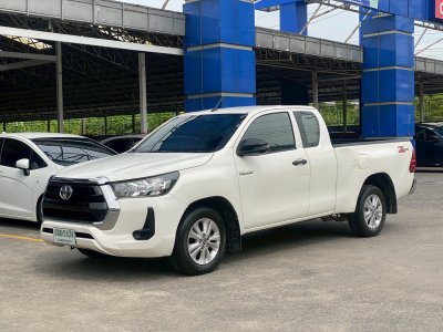 TOYOTA HILUX REVO 2.4 Entry Smartcab Z-Edition ปี 2021