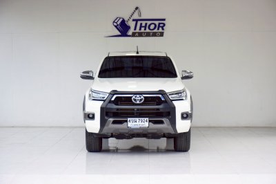 TOYOTA HILUX REVO Double Cab 2.4 Entry Prerunner AT ปี 2023