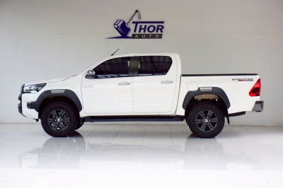 TOYOTA HILUX REVO Double Cab 2.4 Entry Prerunner AT ปี 2023