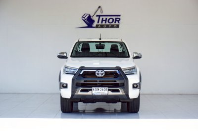 TOYOTA HILUX REVO Double Cab 2.4 Entry Prerunner AT ปี 2023
