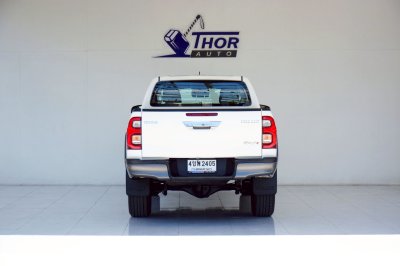 TOYOTA HILUX REVO Double Cab 2.4 Entry Prerunner AT ปี 2023