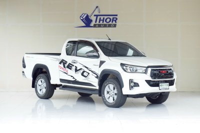 TOYOTA REVO 2.4G Smartcab Prerunner ปี 2017
