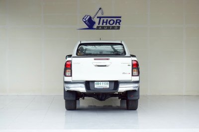 TOYOTA REVO 2.4G Smartcab Prerunner ปี 2017