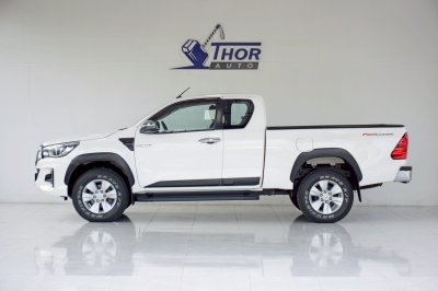 TOYOTA REVO 2.4G Smartcab Prerunner ปี 2017