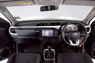 TOYOTA HILUX REVO Smart Cab 2.4 Entry Prerunner MT ปี 2022