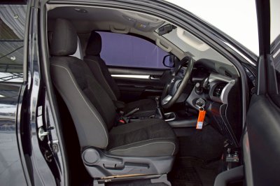 TOYOTA HILUX REVO Smart Cab 2.4 Entry Prerunner MT ปี 2022