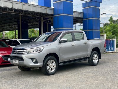 TOYOTA HILUX REVO 2.4E Plus Prerunner Doublecab ปี 2017