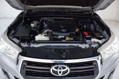 TOYOTA HILUX REVO Double Cab 2.4E Prerunner AT ปี 2018